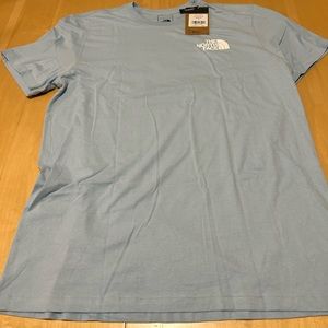 North Face Men’s T Shirt Size XL